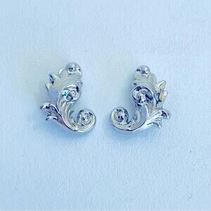 Vtg WHITING & DAVIS Earrings Clip-On Art Nouveau MCM Signed Silver Tone